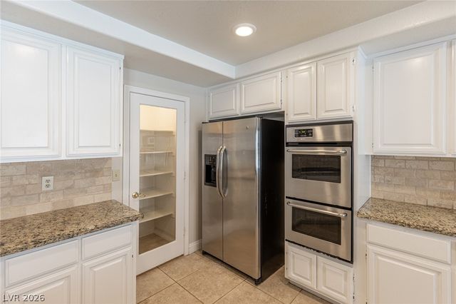 9312 Angelfish Drive, Las Vegas, NV 89117