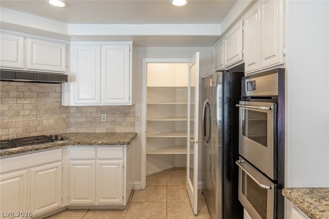 9312 Angelfish Drive, Las Vegas, NV 89117