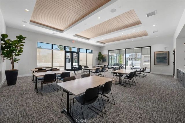 12903 Paradiso Dr 301, Eastvale, CA 92880