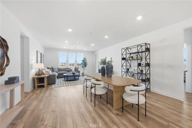 12903 Paradiso Dr 301, Eastvale, CA 92880
