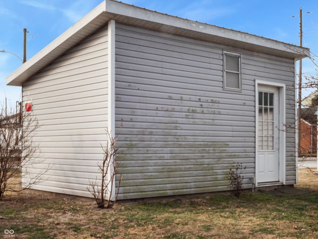 313 Jackson Street, Seymour, IN 47274