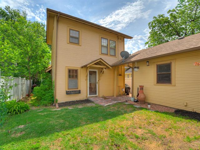 1128 N Broadway Avenue, Shawnee, OK 74801