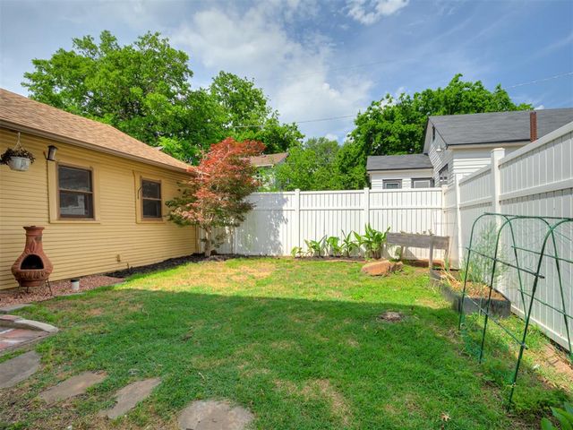 1128 N Broadway Avenue, Shawnee, OK 74801