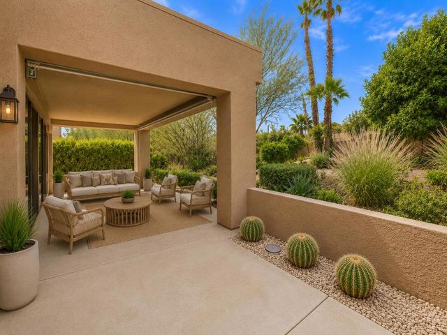 73280 Rosewood Court, Palm Desert, CA 92260