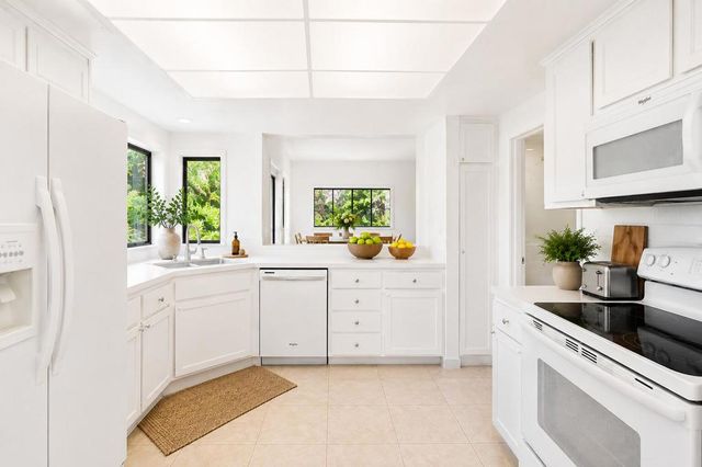 73280 Rosewood Court, Palm Desert, CA 92260