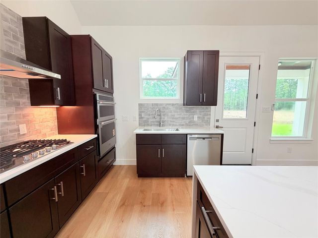 1324 Road 6604, Dayton, TX 77535