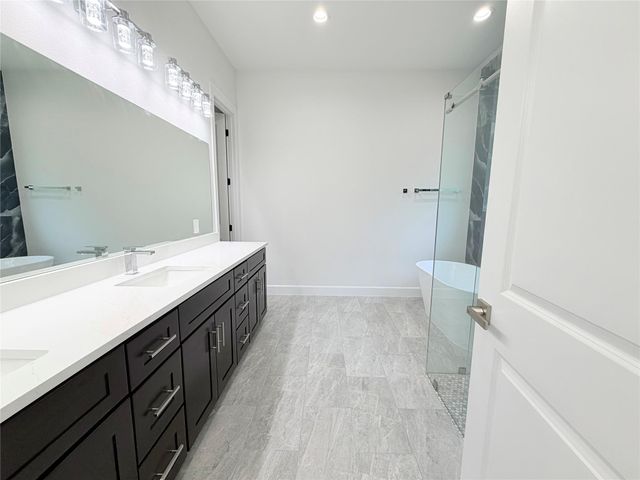 1324 Road 6604, Dayton, TX 77535