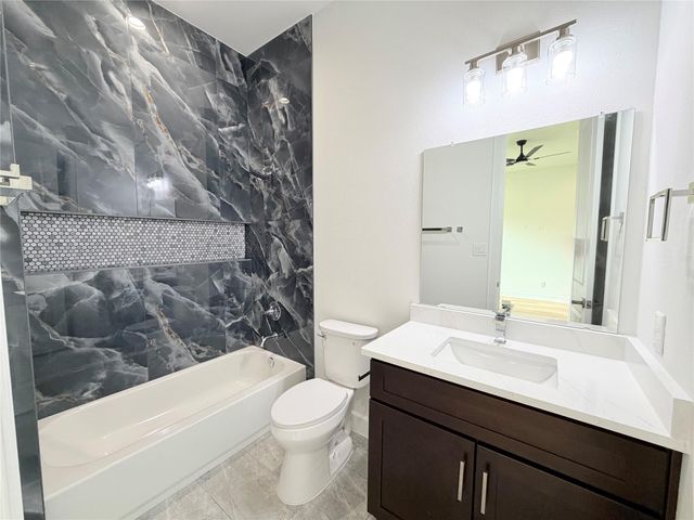 1324 Road 6604, Dayton, TX 77535