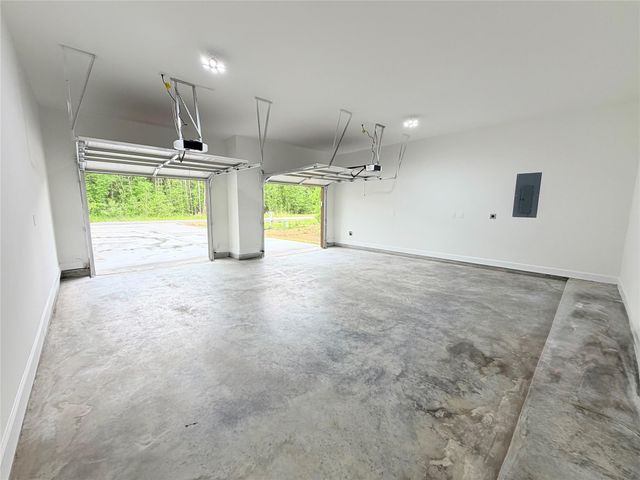 1324 Road 6604, Dayton, TX 77535