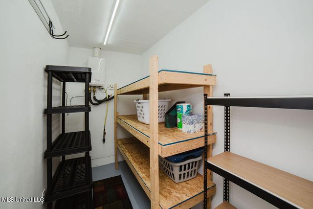 1803 Henderson Street, Waveland, MS 39576