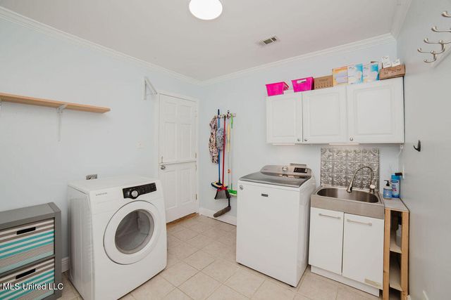 1803 Henderson Street, Waveland, MS 39576