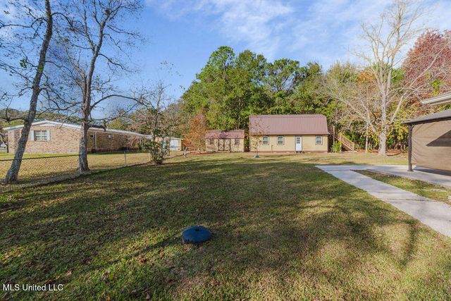 1803 Henderson Street, Waveland, MS 39576