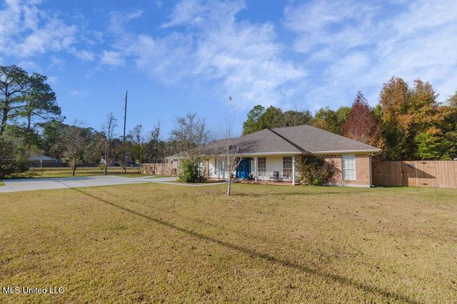 1803 Henderson Street, Waveland, MS 39576