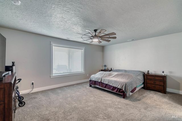 11534 W Trooper St, Nampa, ID 83651