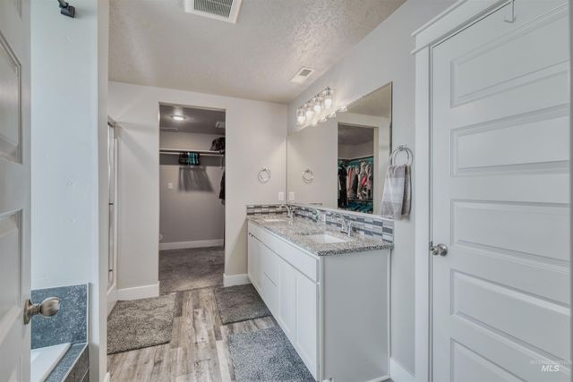 11534 W Trooper St, Nampa, ID 83651
