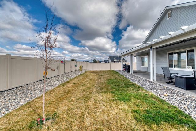 11534 W Trooper St, Nampa, ID 83651