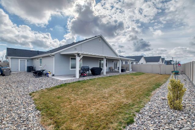 11534 W Trooper St, Nampa, ID 83651