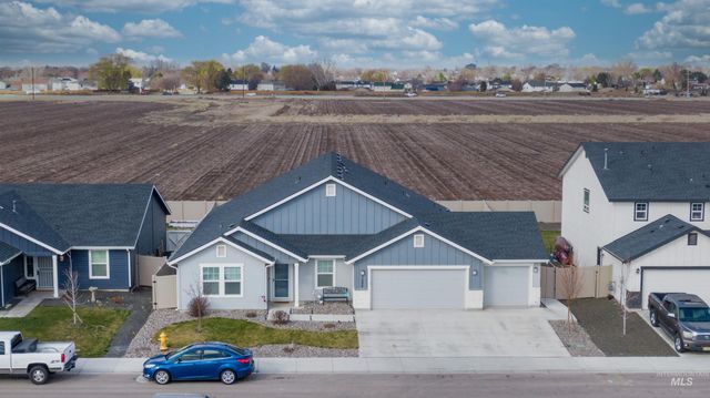 11534 W Trooper St, Nampa, ID 83651