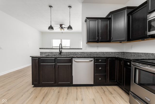 256 Patriots Landing, Fillmore, IN 46128