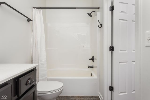 256 Patriots Landing, Fillmore, IN 46128