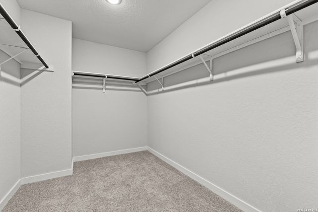 9947 Chavaneaux Lndg, San Antonio, TX 78221