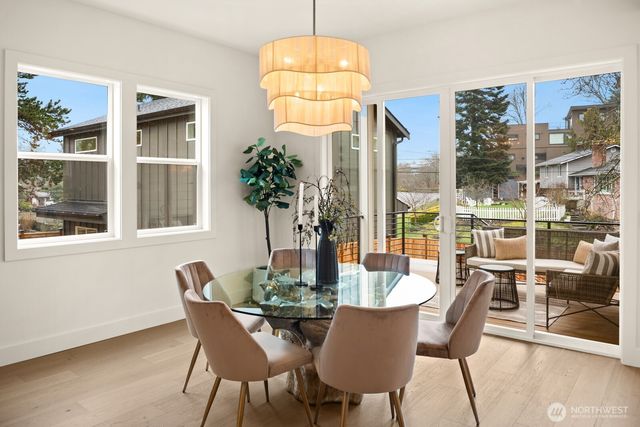 8838 28th Avenue NW, Seattle, WA 98117