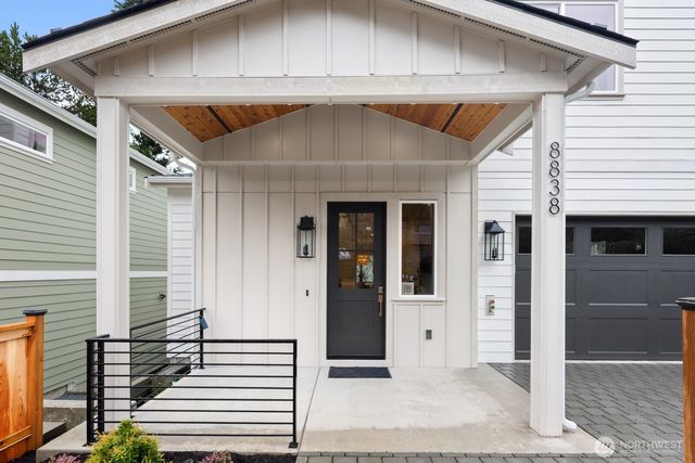 8838 28th Avenue NW, Seattle, WA 98117