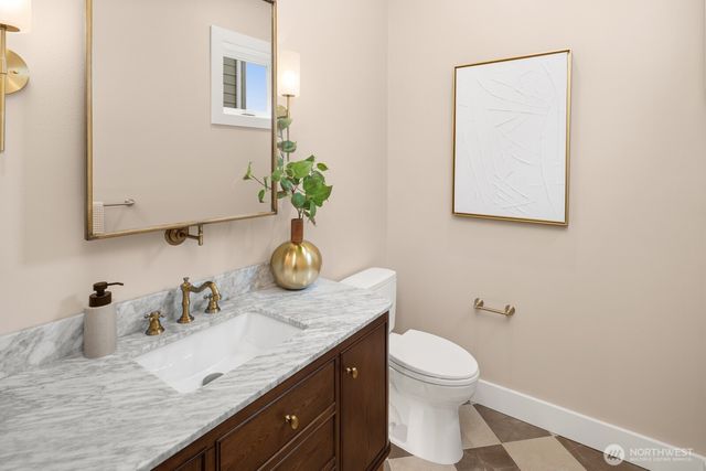 8838 28th Avenue NW, Seattle, WA 98117