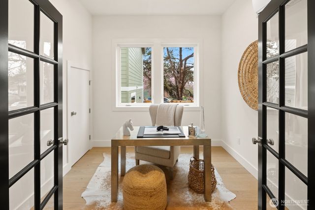 8838 28th Avenue NW, Seattle, WA 98117