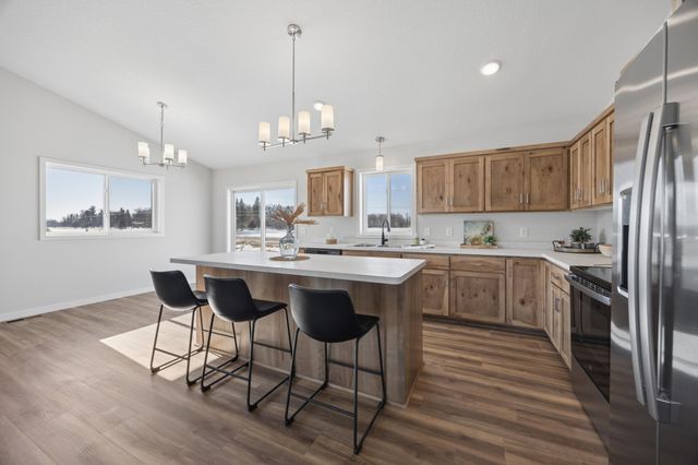 1024 26th St Loop, Sartell, MN 56377