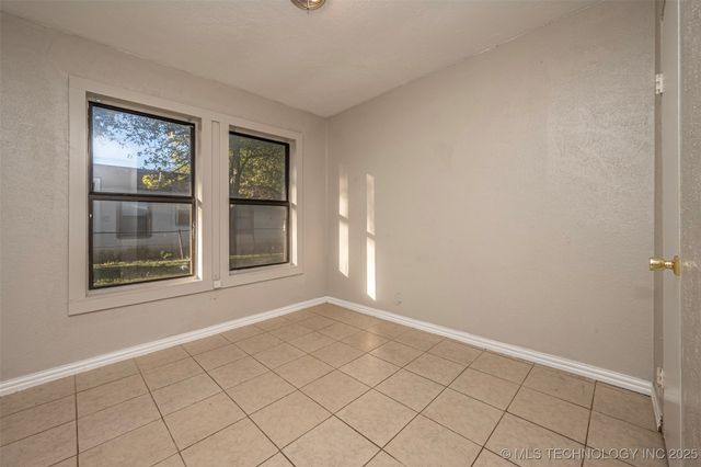 613 F Street SW, Ardmore, OK 73401