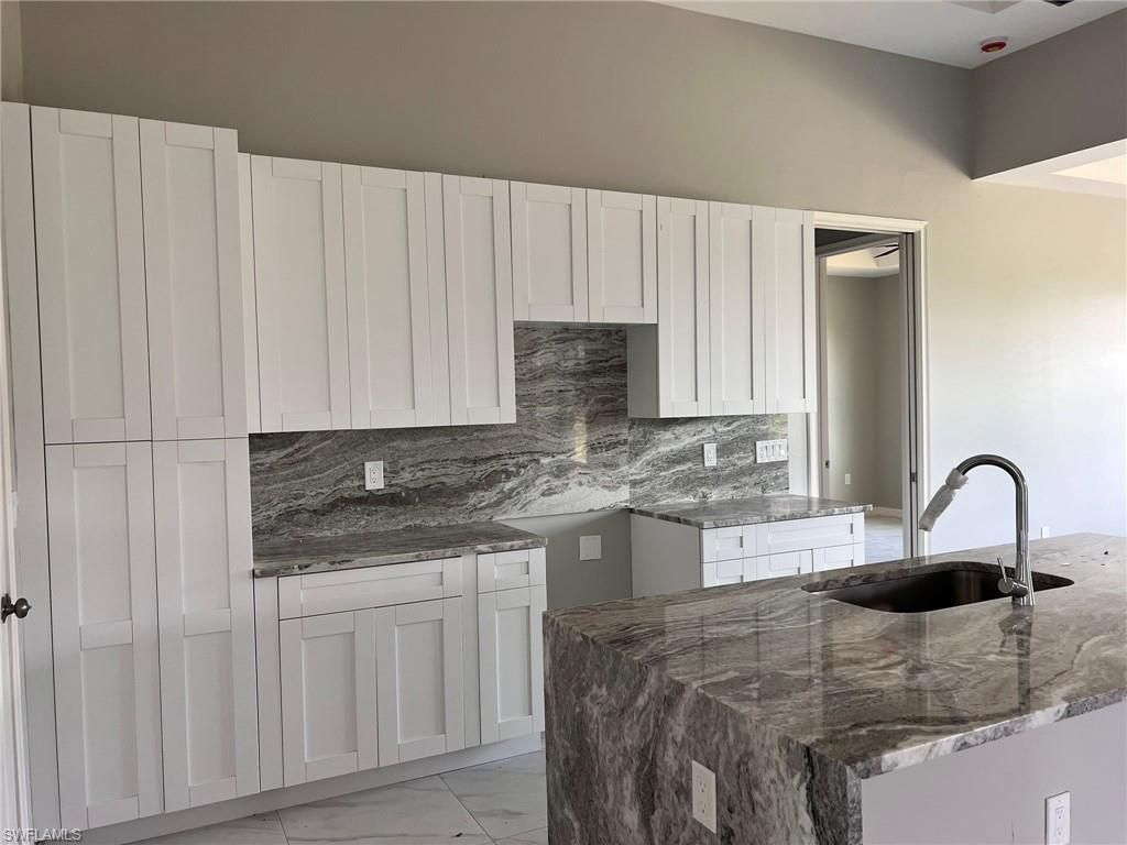 2500 33rd ST SW, LEHIGH ACRES, FL 33976 — photo 4