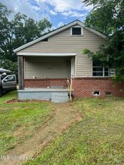 2728 Utah Street, Jackson, MS 39213