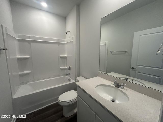 563 Coronado Avenue SE 57, Leland, NC 28451