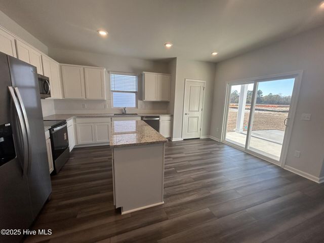 563 Coronado Avenue SE 57, Leland, NC 28451