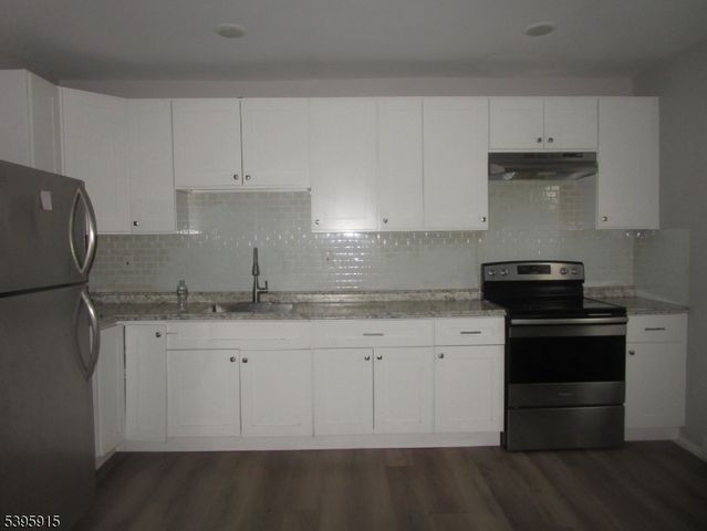 437 7Th Ave 4, Newark City, NJ 07107