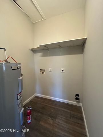 433 Evans Street, Wilmington, NC 28405