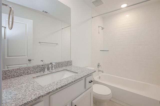 235 Sky Top Drive, Montgomery, TX 77316