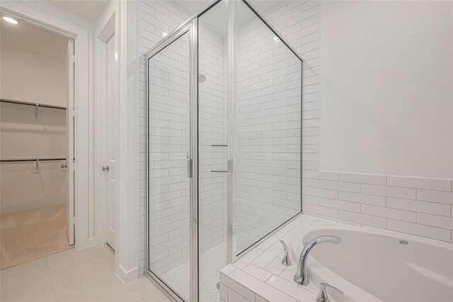 235 Sky Top Drive, Montgomery, TX 77316