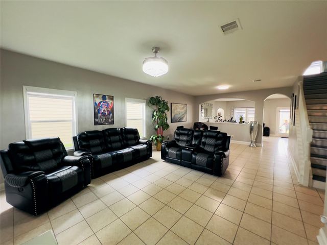 19613 Rustic Lake Lane, Cypress, TX 77433