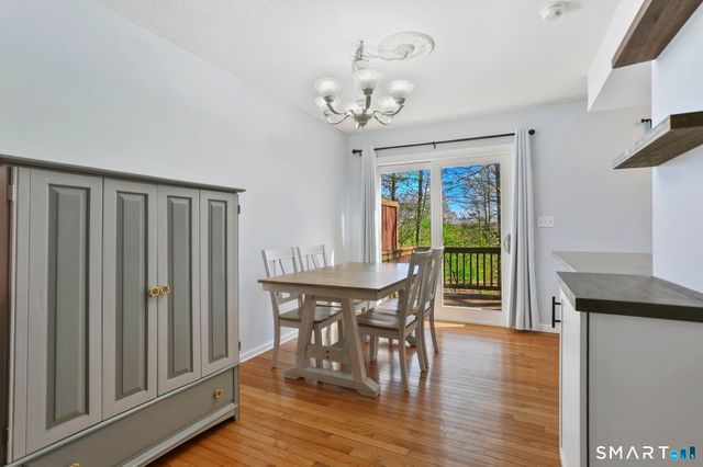 100 Ten Coat Lane 2C, Shelton, CT 06484