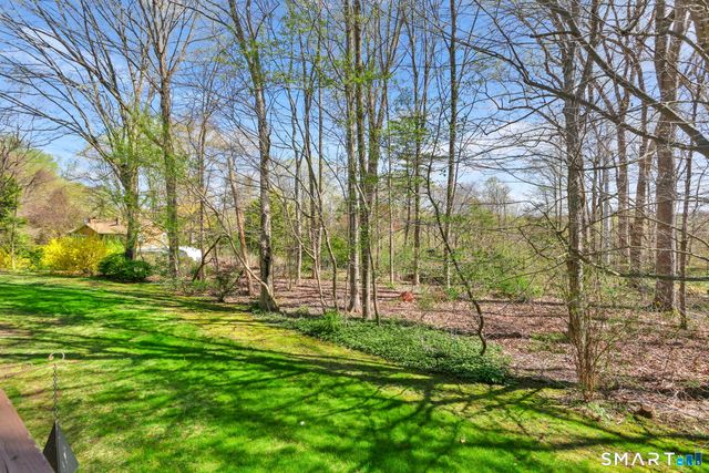 100 Ten Coat Lane 2C, Shelton, CT 06484