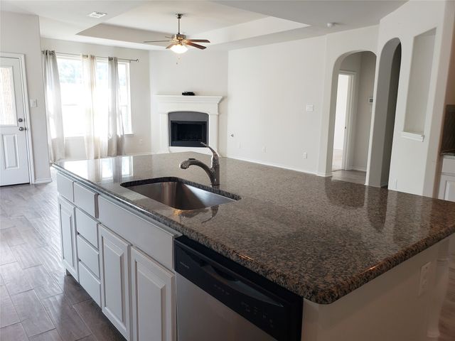 101 Gannet Trail, Argyle, TX 76226