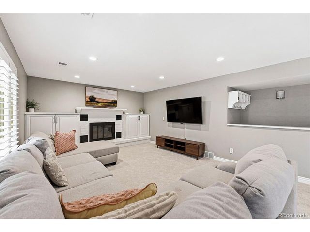 7603 S Madison Cir, Centennial, CO 80122