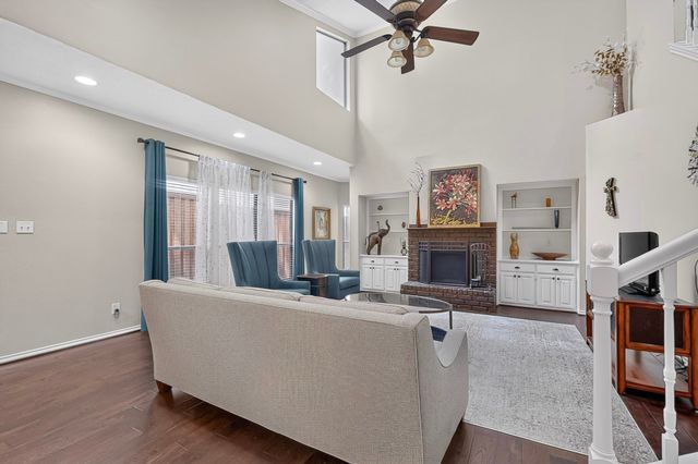 6333 Southpoint Drive, Dallas, TX 75248