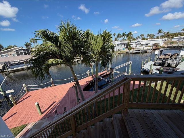 17610 Peppard DR, Fort Myers Beach, FL 33931