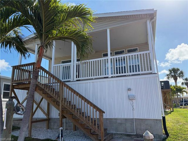 17610 Peppard DR, Fort Myers Beach, FL 33931