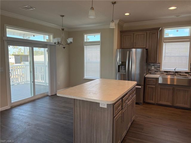 17610 Peppard DR, Fort Myers Beach, FL 33931