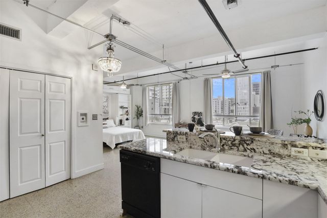 710 Colorado ST 4G, Austin, TX 78701