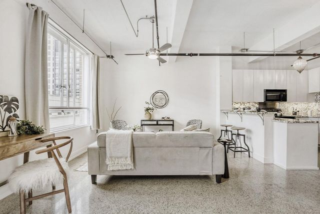 710 Colorado ST 4G, Austin, TX 78701